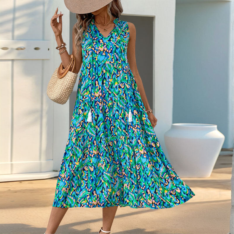 Sleeveless Boho Dress | Bohemian Summer Dress
Flowing Boho Maxi Dress | Summer Style
Chic Bohemian Dress | Sleeveless Look
Vintage Boho Dress | Casual Summer Wear
Elegant Summer Dress | Boho Flow Style