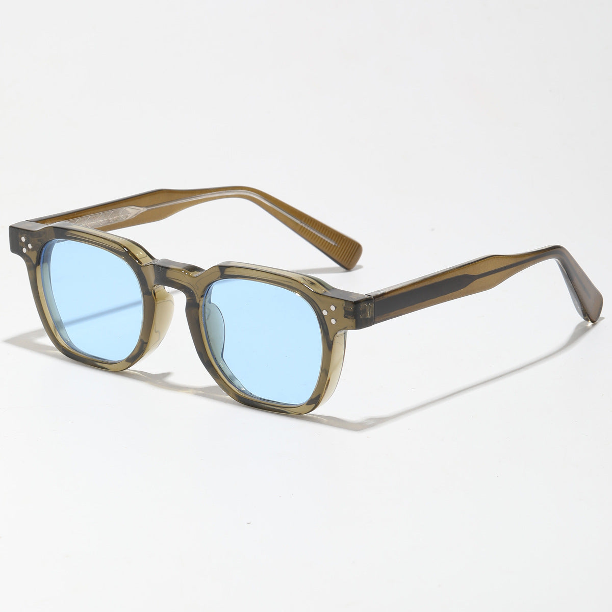 NeoRetro Eyewear / NovaLens
NeoRetro Eyewear / RetroVibe
NeoRetro Eyewear / LuxeShade
NeoRetro Eyewear / UrbanVision
NeoRetro Eyewear / ClassicAura